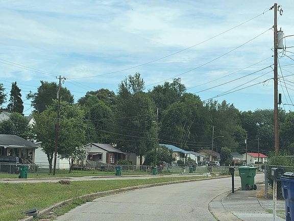 4th image of 530 Valley St