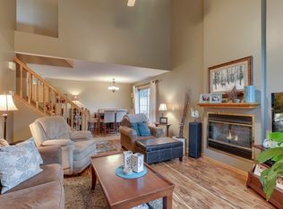 4126 Durham Ct, Eagan, MN 55122