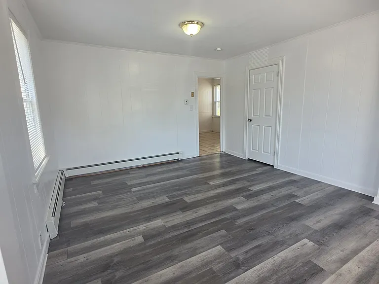 8 Mannz St #1 — Photo 12