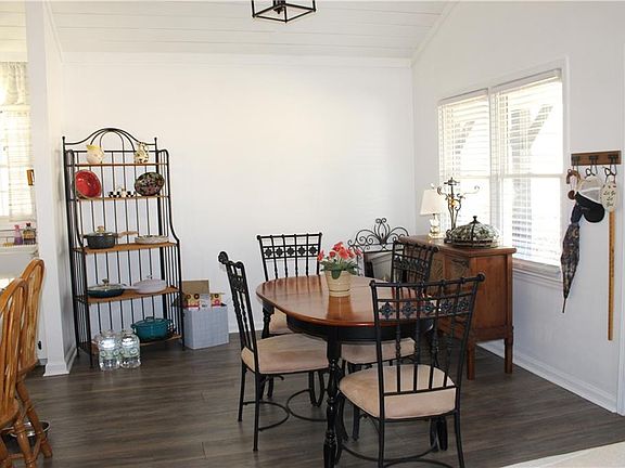 3rd image of 40 Chestatee Springs Rd