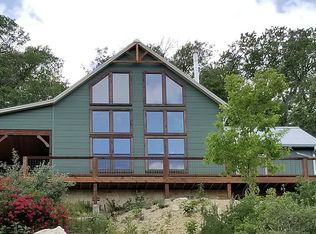 216 Valley Rd, Fredericksburg, TX 78624