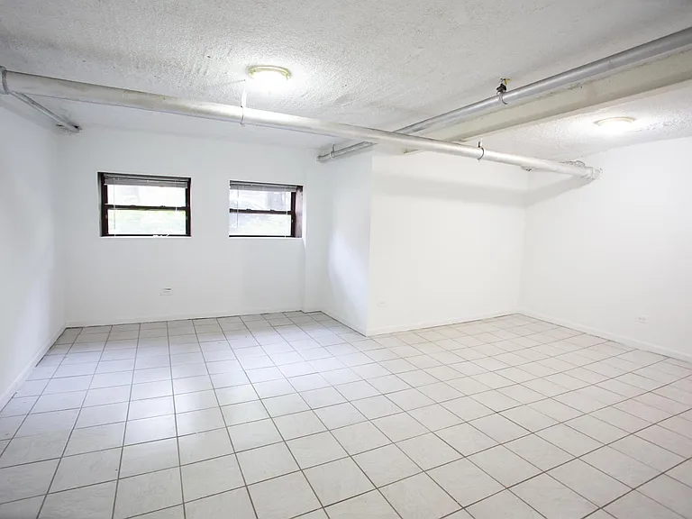 Dining/Living room