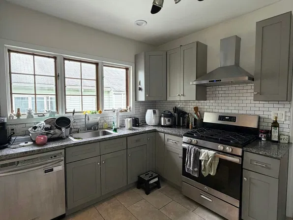 42 Sunset Rd, Somerville, MA