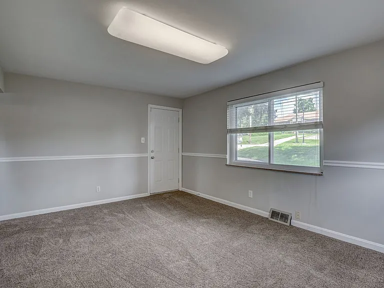 5739 Cheviot Rd #1 — Photo 7