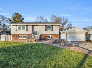 104 W Grant St, Philo, IL 61864