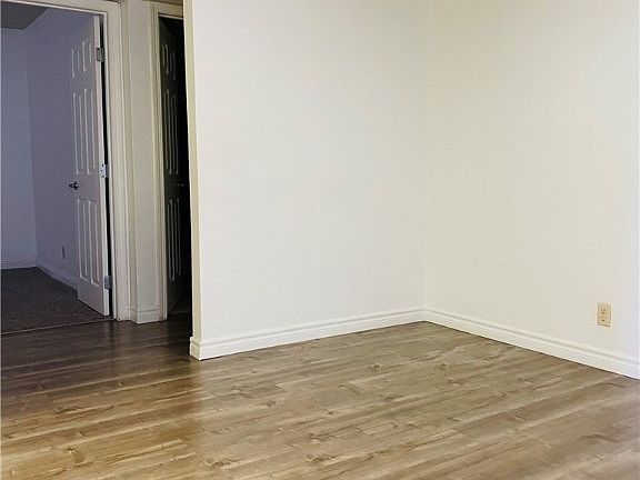 5th image of 5020 Indian River Dr Unit 425