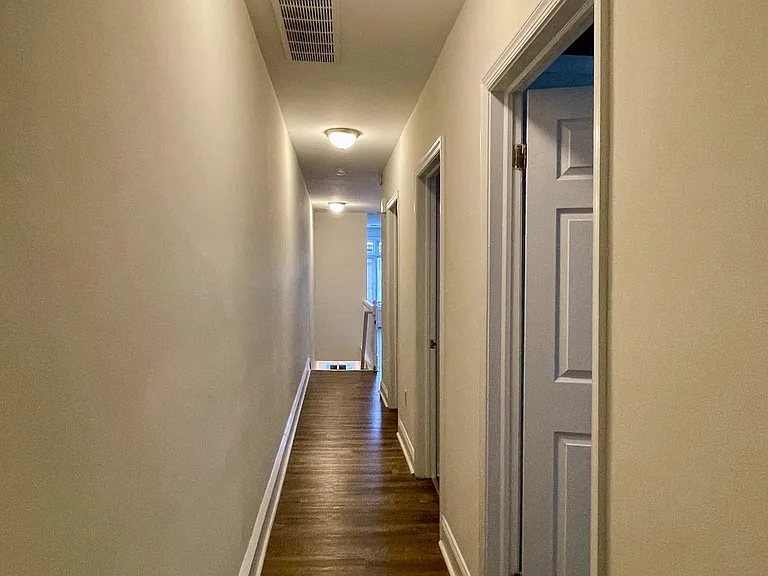 581 Haddon Ave — Photo 7