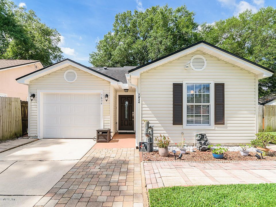 1st image of 7834 Virgo St