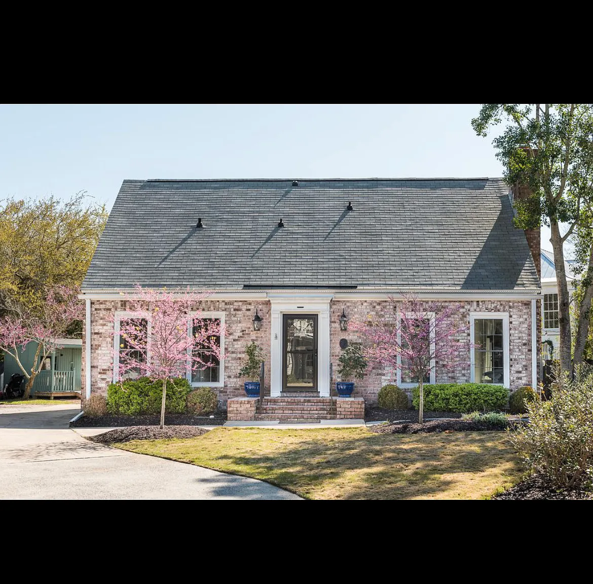3 bed, 1849 sqft, $6,000 — Photo 1