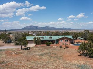 49 Walker Rd, Edgewood, NM 87015