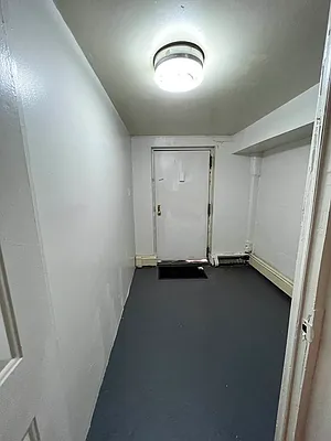 Rented by Paragon Real Estate Corporation | media 6