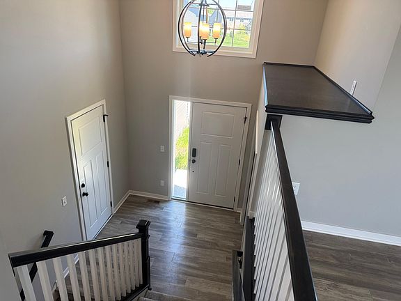 2nd image of 1700 10th St NE