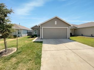1621 Daunton Dr, Crandall, TX 75114