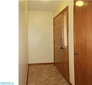 3rd image of 1604 Six Point Ct