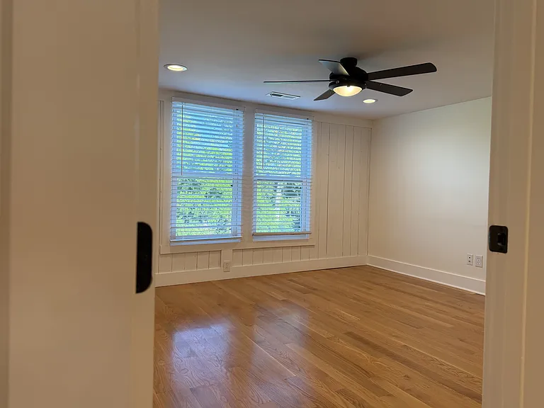 5430 Floraville Rd — Photo 16