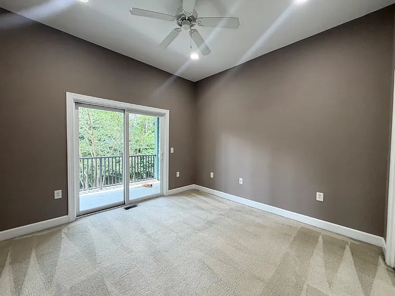 33 Augustine Rd — Photo 17