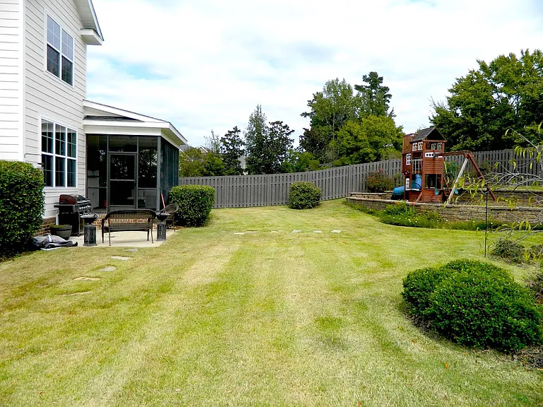4108 Dewaal St — Photo 46