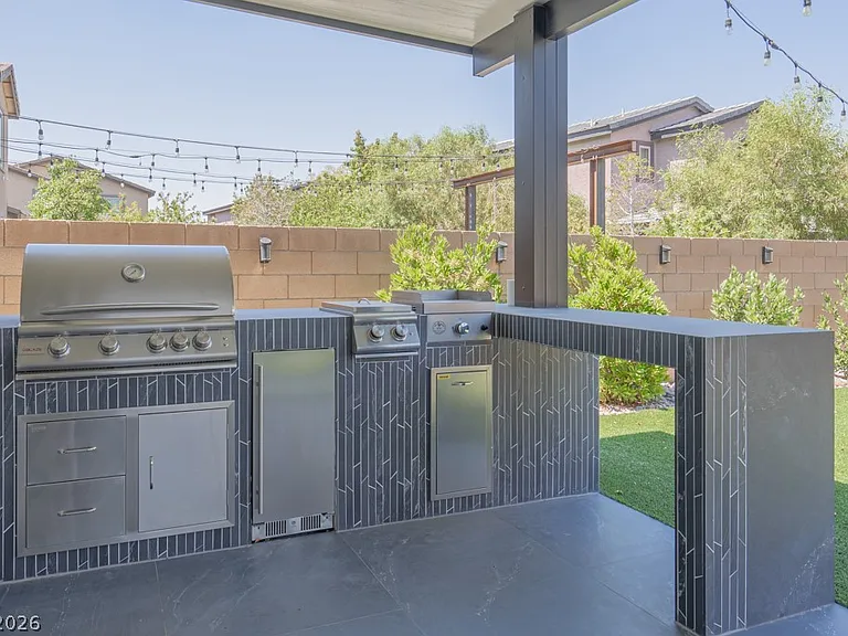 896 Bluebell Brook St — Photo 36