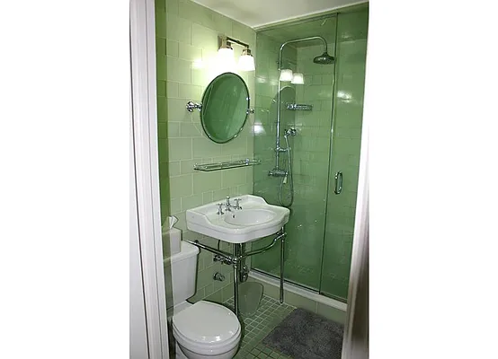 Rented by Warburg | media 23