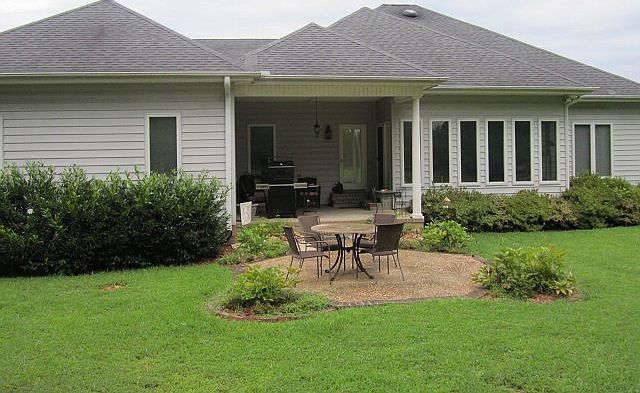 2nd image of 2520 Chaptico Rd