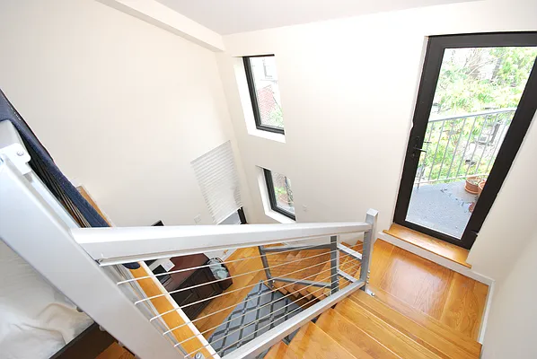 Rented by BSD Realty Worldwide Inc | media 14