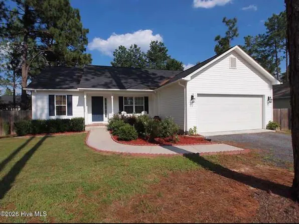 245 Woodgreen Dr, Aberdeen, NC 28315