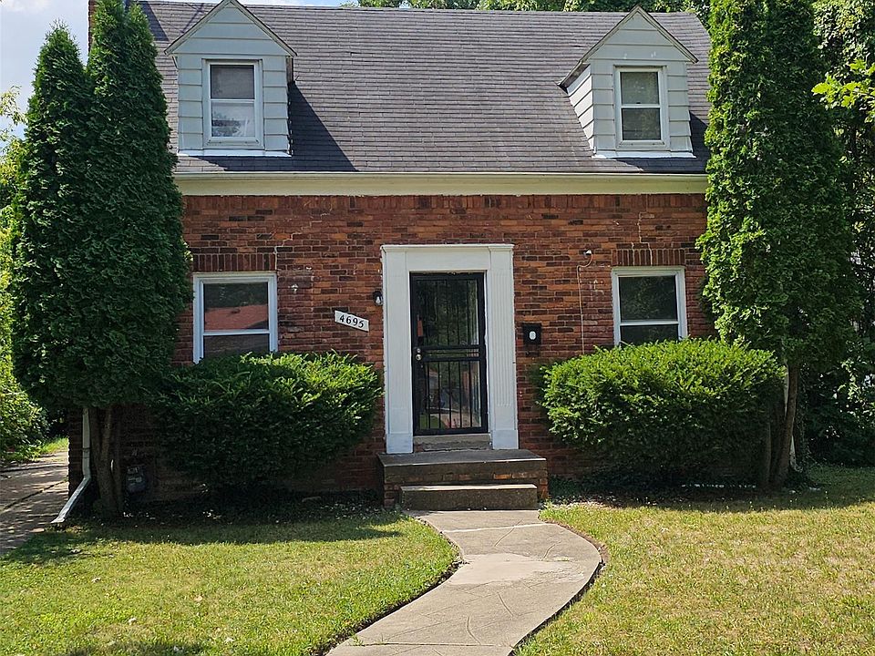 1st image of 4695 Hereford St