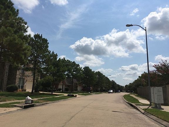 5th image of 11415 Easton Springs Dr