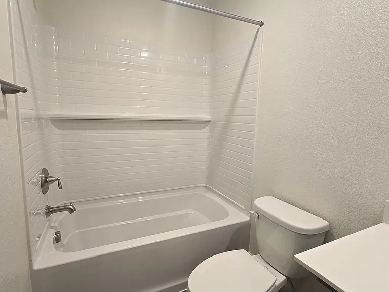 5854 Altitude St — Photo 16