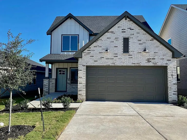 169 Standing Rock Ln — Photo 1