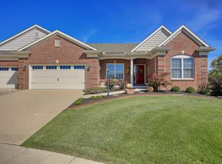 1705 Whisper Meadow Ln, Mahomet, IL 61853