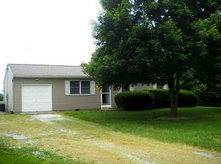 5570 N Hampton Rd, Springfield, OH 45502