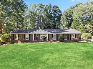 5473 N Richland Creek Rd, Buford, GA 30518