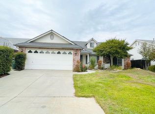 2404 E Portland Ave, Fresno, CA