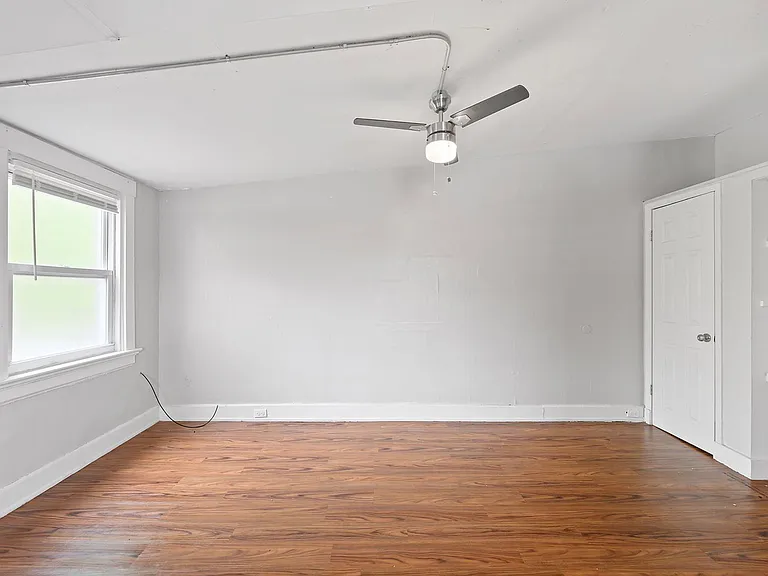 60 W McMillan St #3 — Photo 9