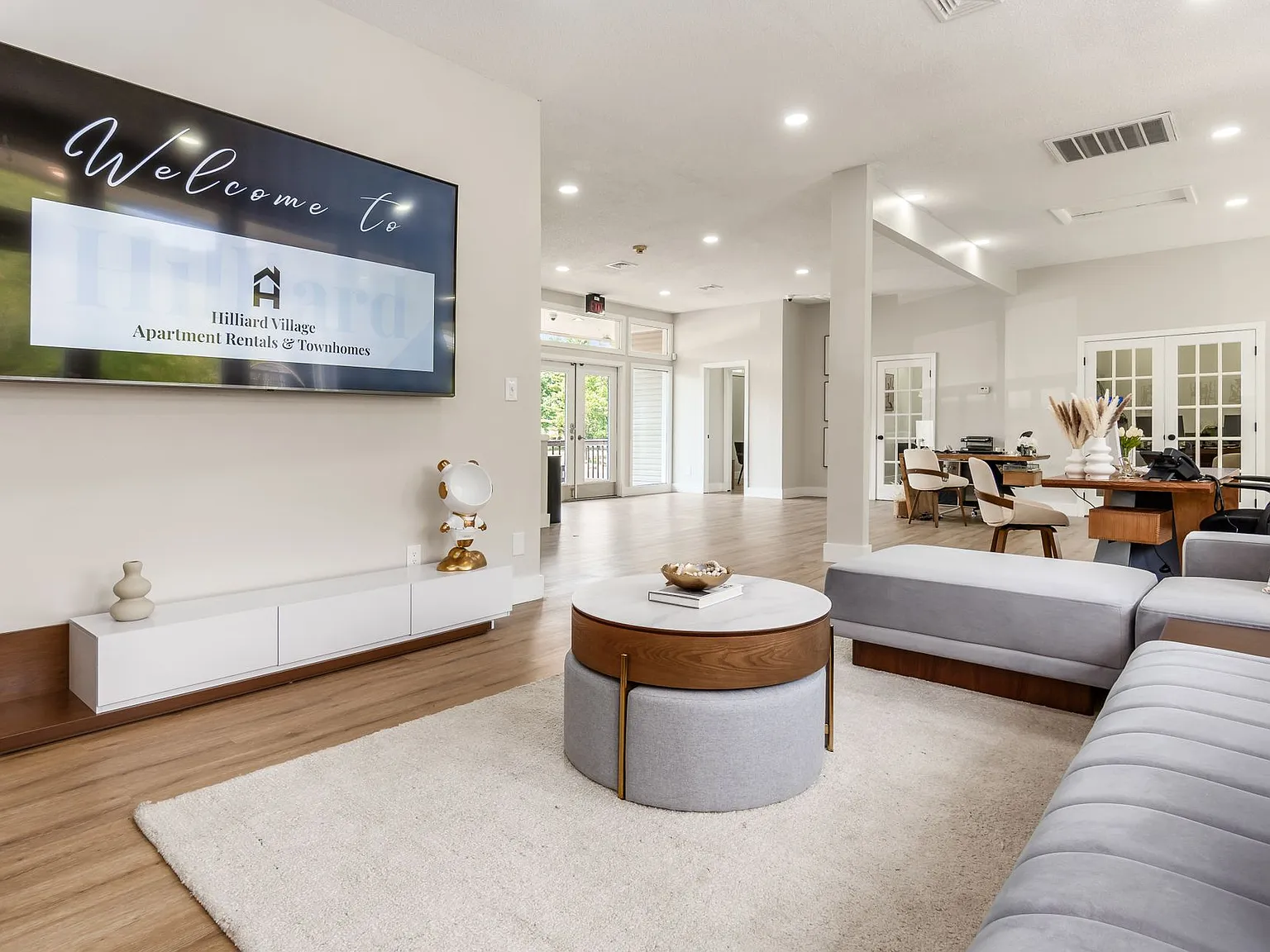 Hilliard Village Apartments and Townhomes — Photo 3