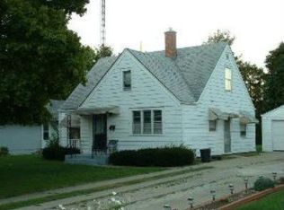 388 N Hammes Ave, Kankakee, IL 60901