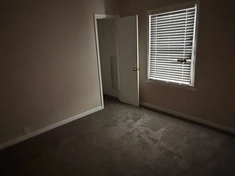 785 E Ventura Ave — Photo 5