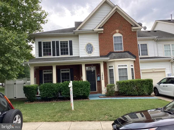 12909 Correen Hills Dr, Bristow, VA 20136
