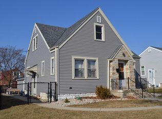 3635 S 15th Pl, Milwaukee, WI 53221