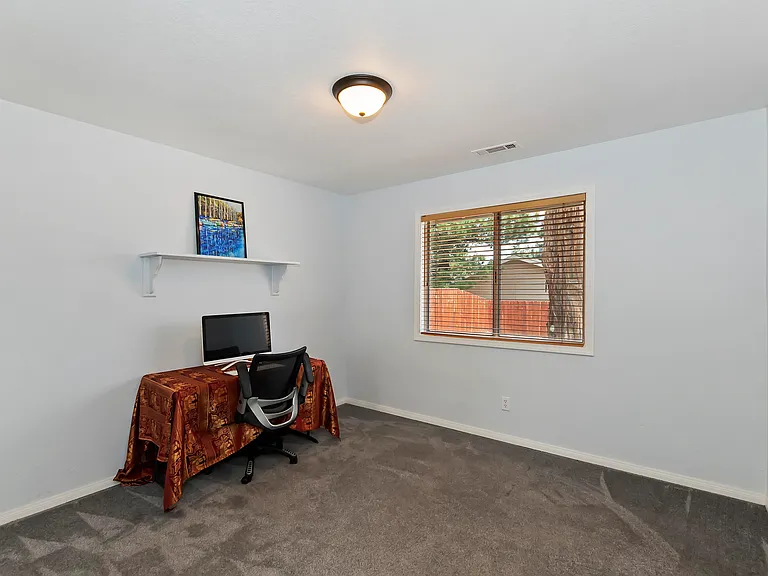 344 Montclair Dr — Photo 13