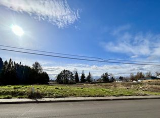 NE Newby St, McMinnville, OR 97128