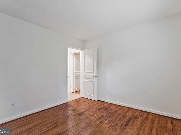1171 Foxhound Ct — Photo 55