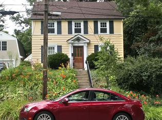 401 Maple Ridge St, Ann Arbor, MI 48103