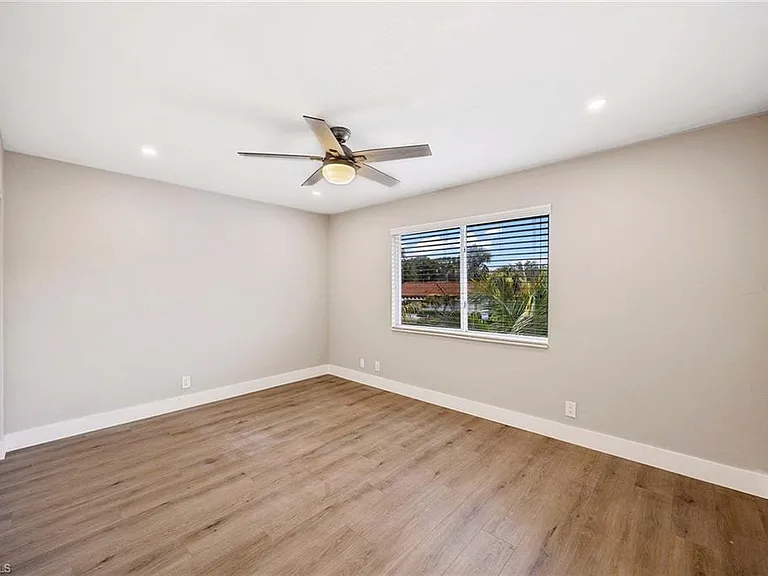 707 Neapolitan Way #707 — Photo 16