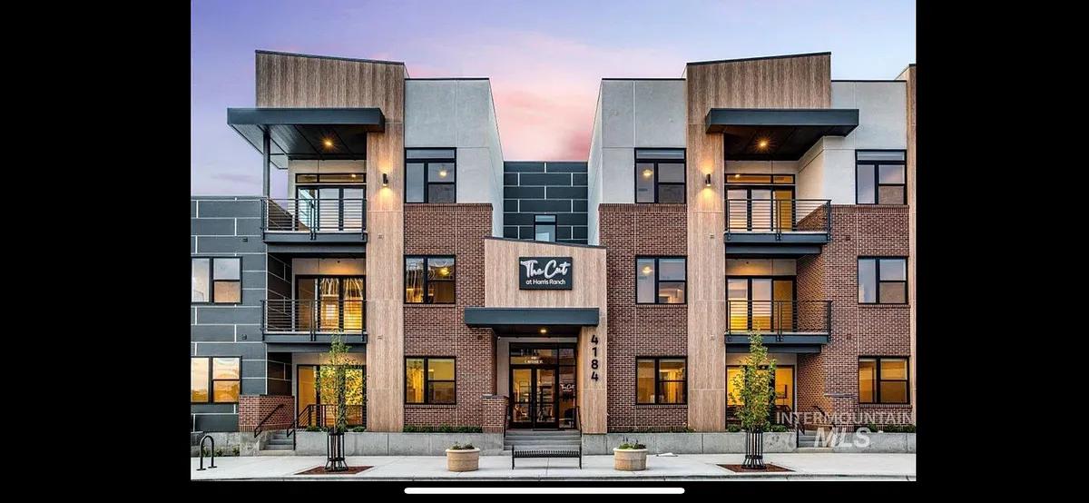 Building Photo - 4184 E Haystack St #305