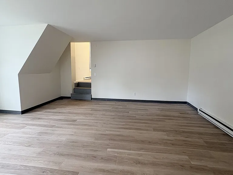 82 N Kelsey St #4 — Photo 7
