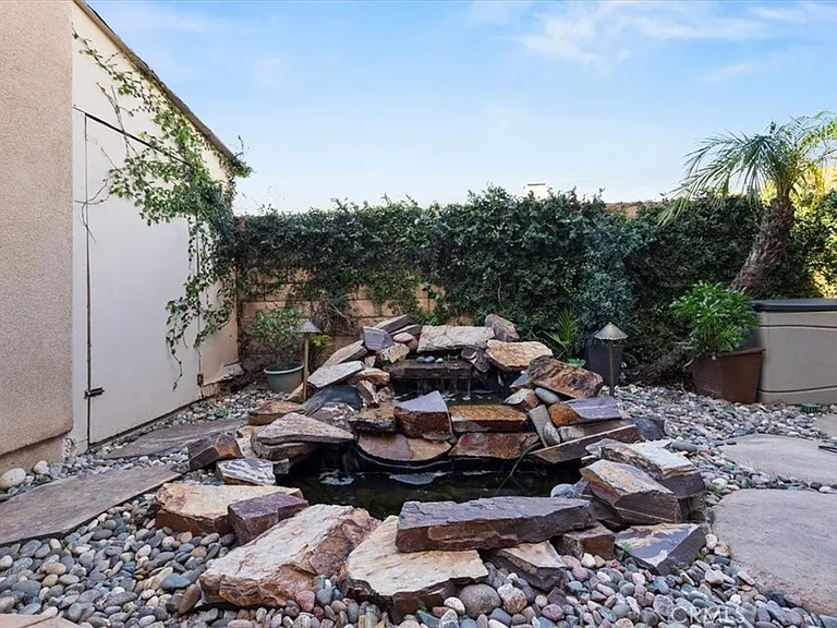 3308 Crosspointe Ct — Photo 6