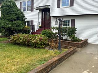 52 Castle Run Dr, Bear, DE 19701