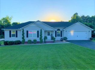 4034 Elwin Dr, Cookeville, TN 38506